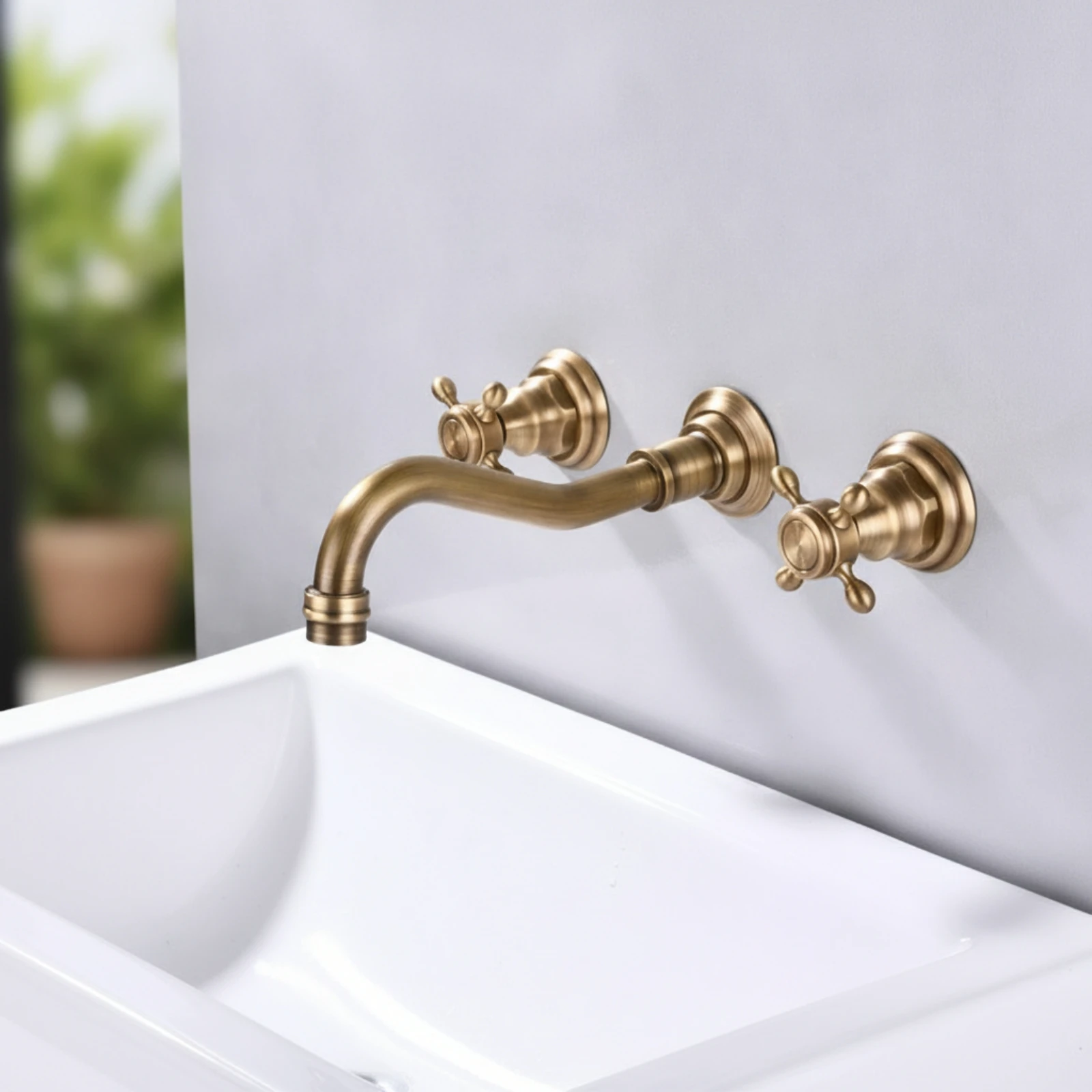 Concealed Basin Faucet Brass Wall-Mounted Faucet Tap Vintage Polished for Renovators, Bathroom, Powder Room