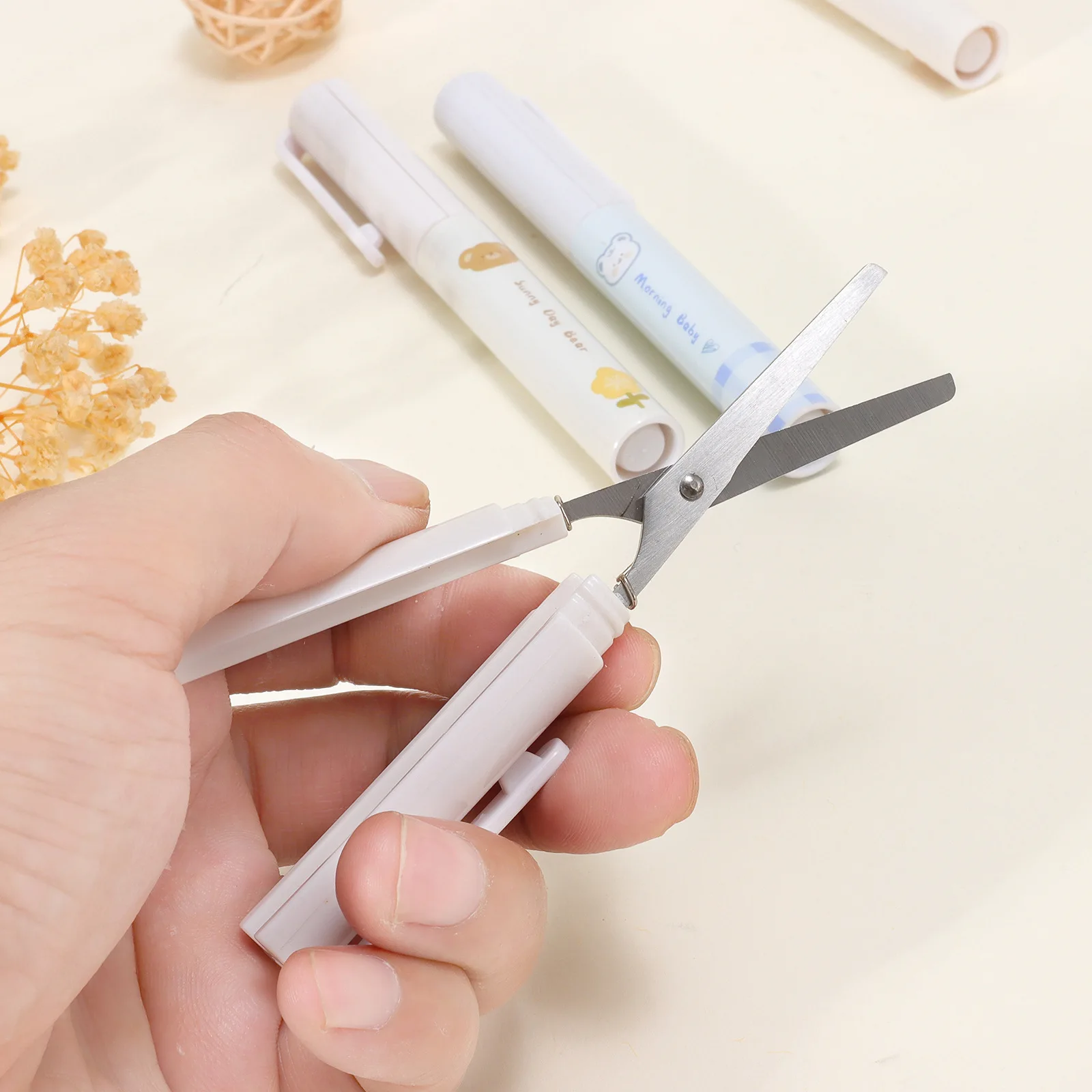 Small Scissors Handmade DIY Scissors Protective Cover Scissors Stationery Simple Pen Scissors Exquisite