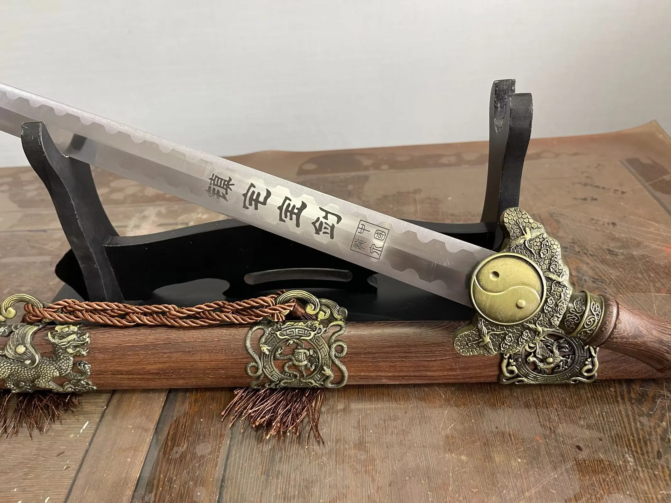 68cm martial arts skill,Tai Chi sword,decoration,Samurai Sword,carbon steel,not sharp,lucky feng shui katana gift,geography