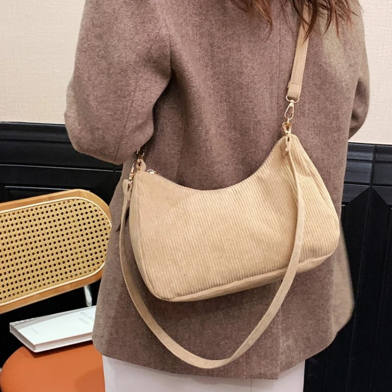 Women Shoulder Bag Solid Color Luxury Designer Handbag Casual Crossbody Bags for Women Corduroy Zipper Messenger Bag 2023 New