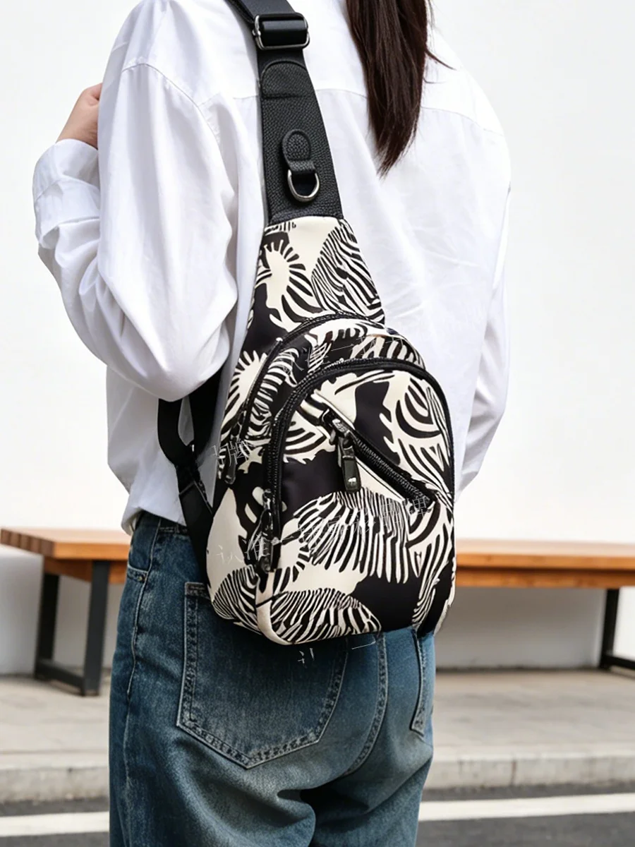 retro-floral-print-crossbody-chest-bag-women's-lightweight-multi-pocket-versatile-commuting-outdoor-travel-small-casual-cloth