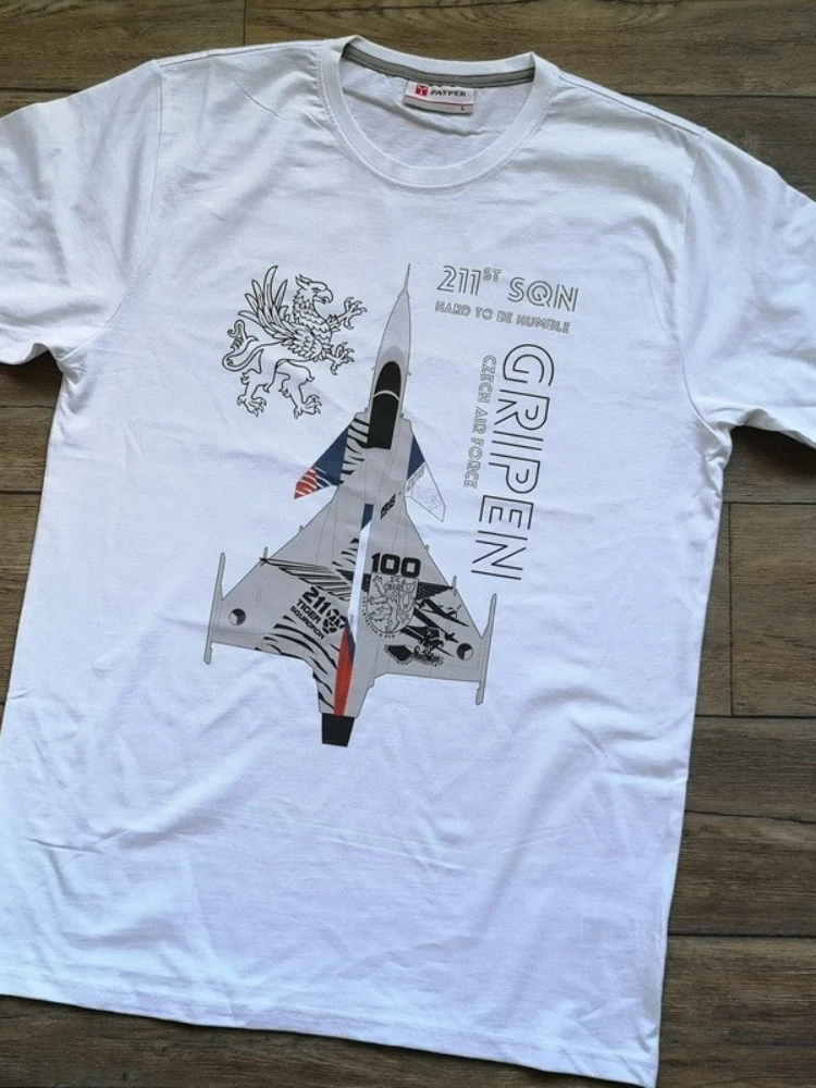 211th chavislave Squadron JAS 39 GRIPEN Aircraft Men t-Shirt manica corta Casual 100% cotone Shirt