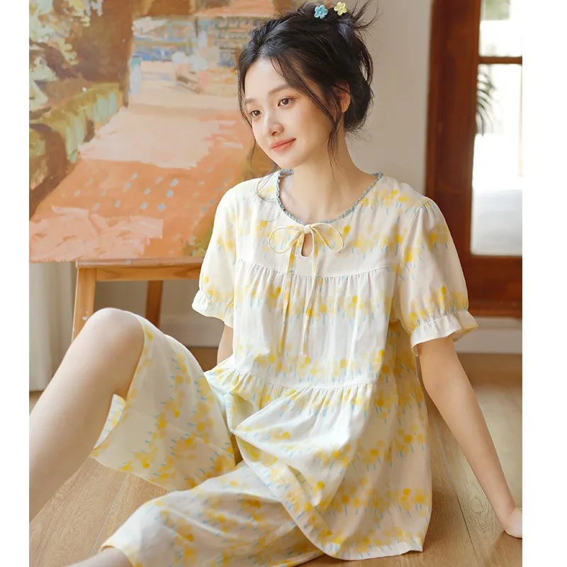 طقم بيجامة نسائي صيفي من القطن برقبة دائرية وأكمام قصيرة مع بنطلون حلو برباط لملابس مريحة