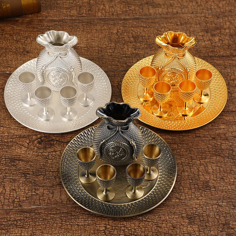 

New exquisite Chinese relief geometry creative zinc alloy home office decoration wine set multi-color optional