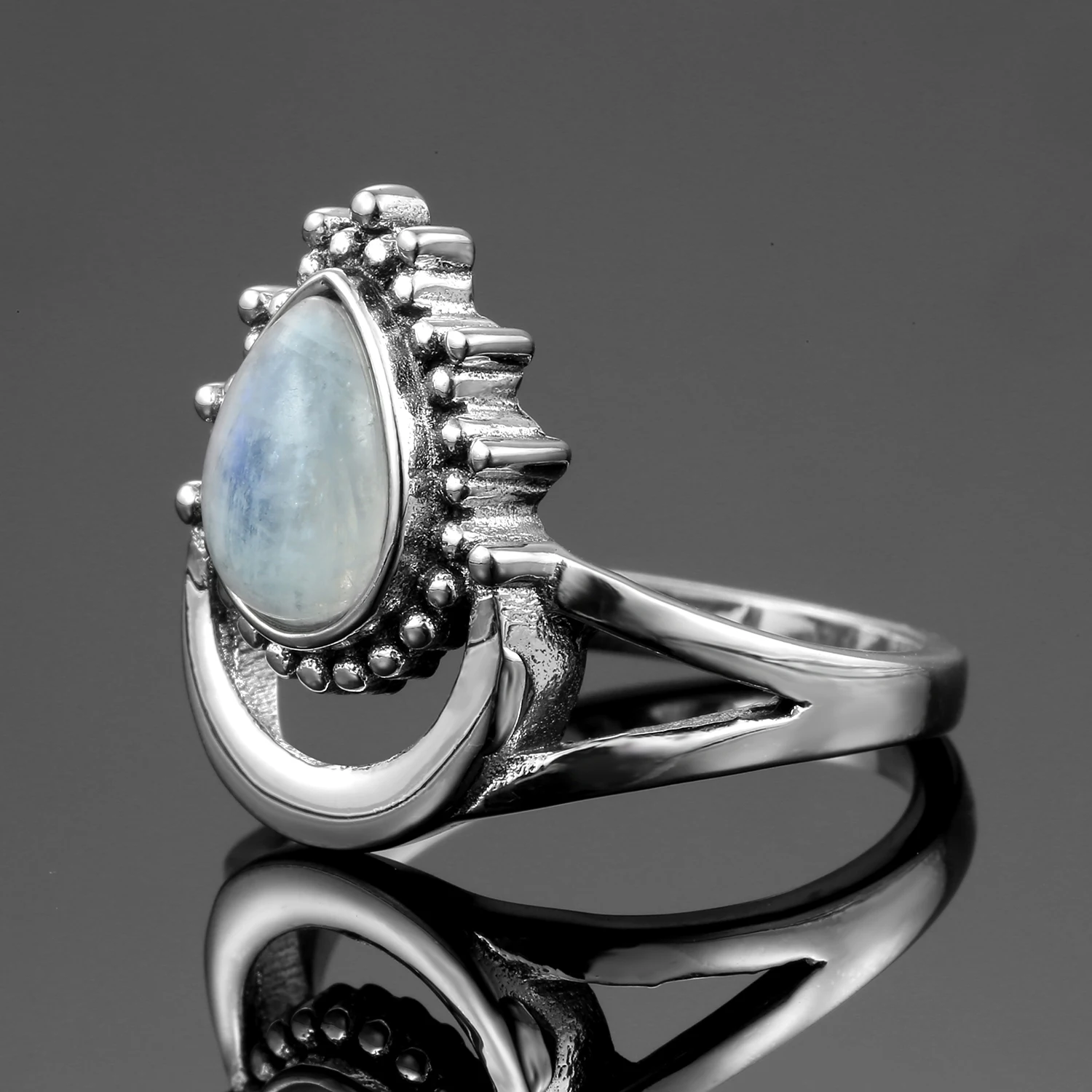 Round Oval Big Natural Moonstones Rings Women\'s 925 Sterling Silver Rings Gifts Vintage Fine Jewelry