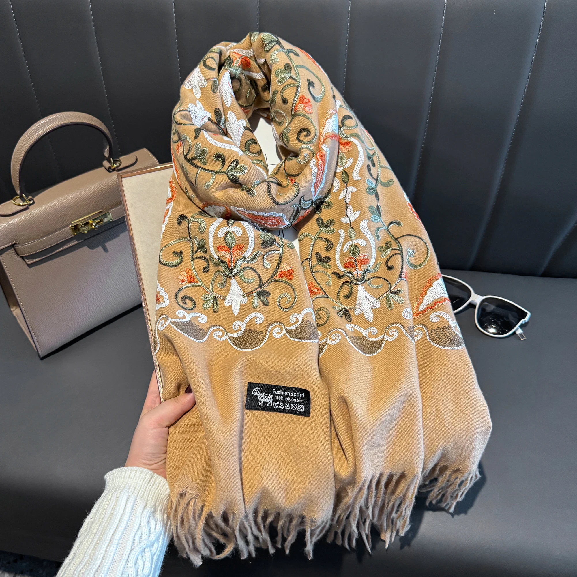 Damski luksusowy zimowy szal modowy, gruby szal podróżny, narzutka, haftowany kwiatowy ciepły szalik na szyję, poncho, pashmina, bufanda