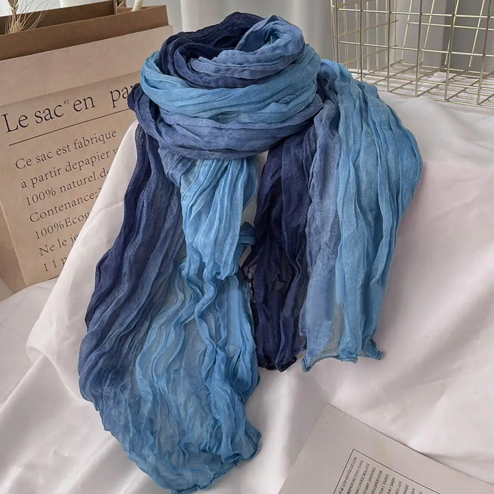 Écharpe longue plissée en coton et chanvre pour femme, imprimé dégradé bleu, style rétro, polyvalente, douce, nouvelle tendance automne-hiver