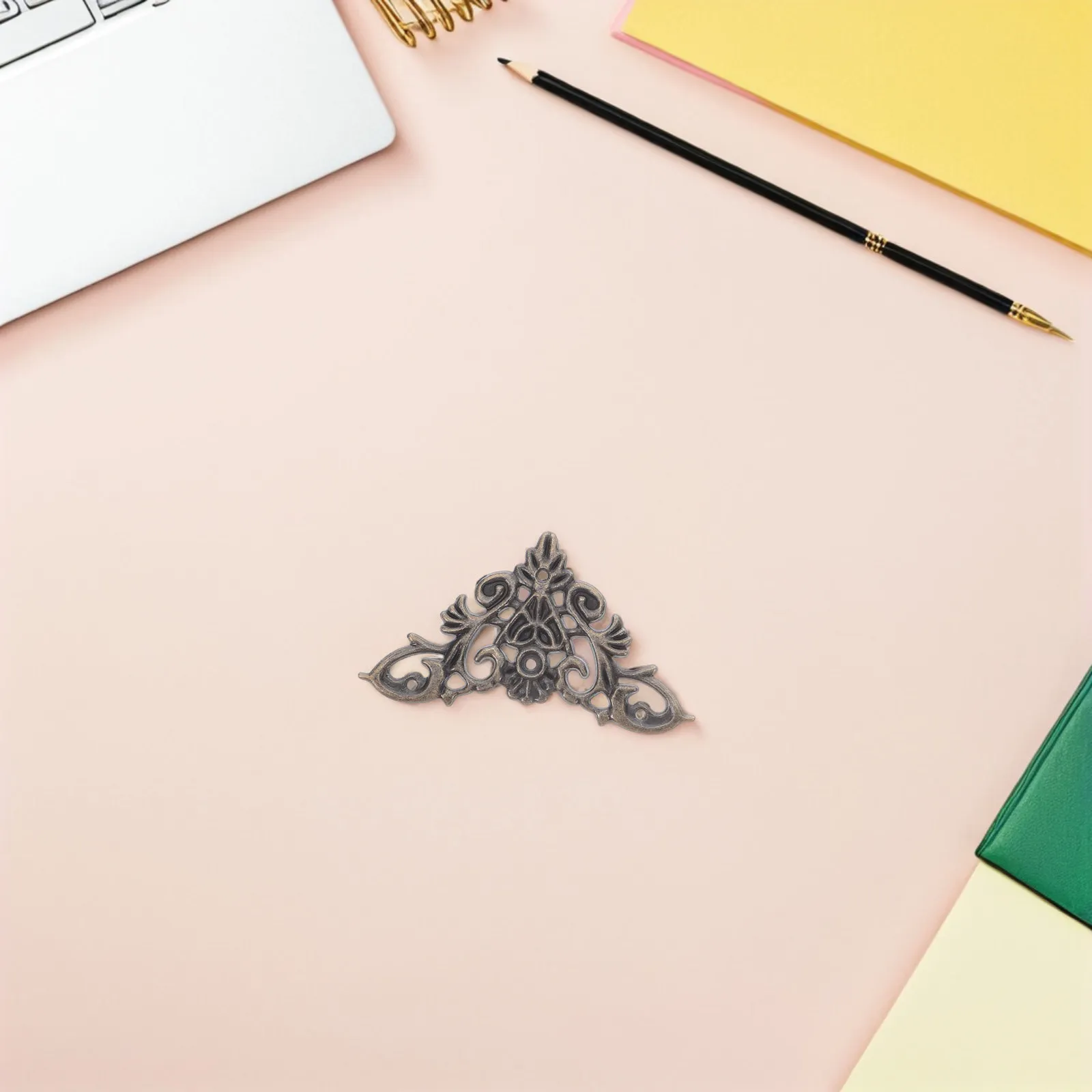 Metal Box Corner Protectors Vintage Triangle Lace Cutout Decorative Angle Brackets Furniture Edge Guards Jewelry Wood Box Corner