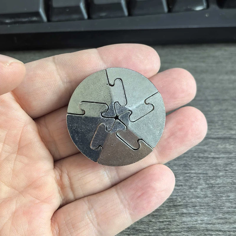 ألغاز معدنية صعبة ألغاز الدماغ للبالغين والمراهقين والأطفال Casse Tete IQ Test Disentanglement Toys ألعاب ذهنية تعليمية