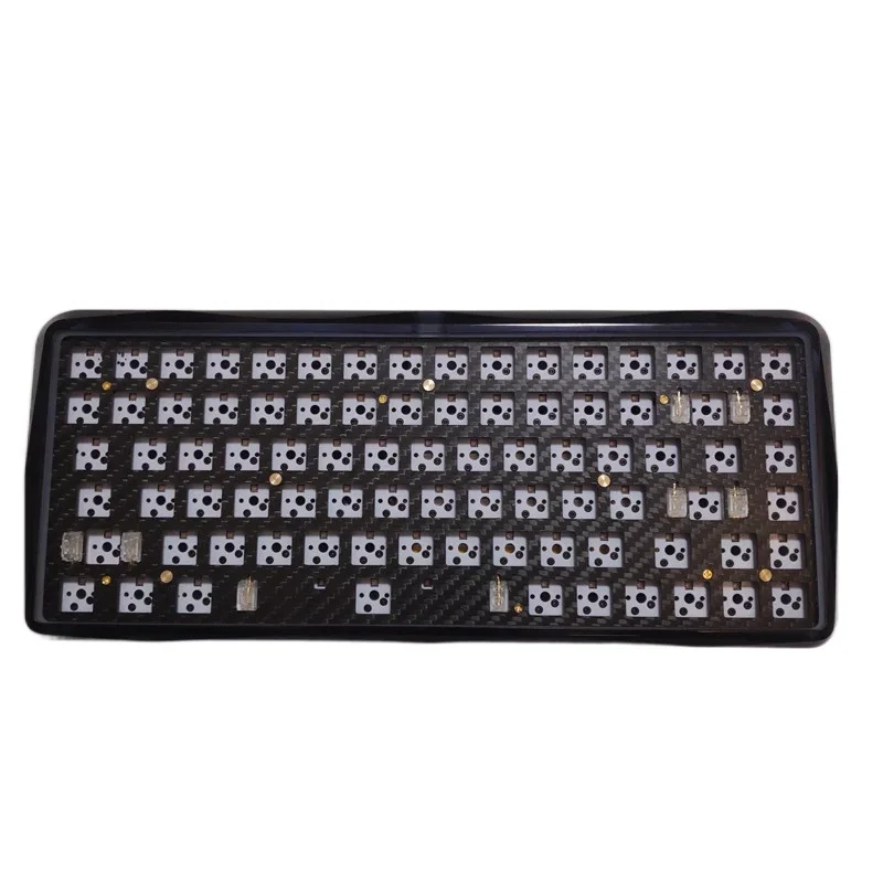 

Черный прозрачный акриловый корпус Bluetooth с возможностью горячей замены RGB Sk84 Комплект клавиатуры с возможностью горячей замены 84 клавиши Пластина из углеродного волокна