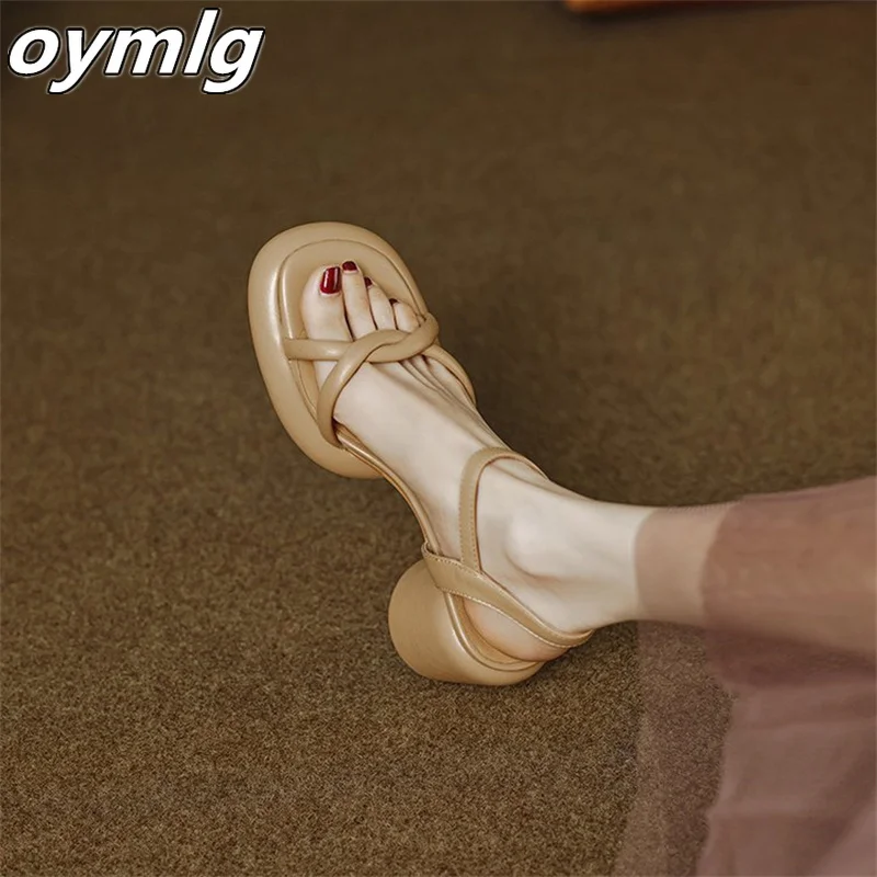 

Fashion simple high-heeled women's shoes 2022 summer new round toe open-toe buckle strap thick heel sandals designer sandals