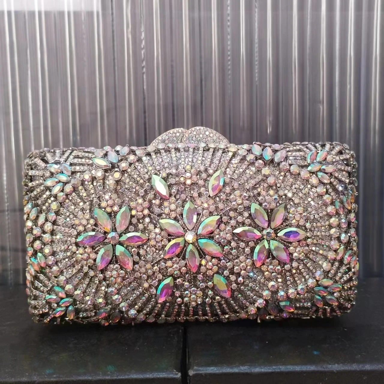 

Женские вечерние кошельки и сумки AB с серебряными кристаллами и цветами, женские сумки для гала-ужина, свадебные клатчи с цветочным принтом, Minaudiere