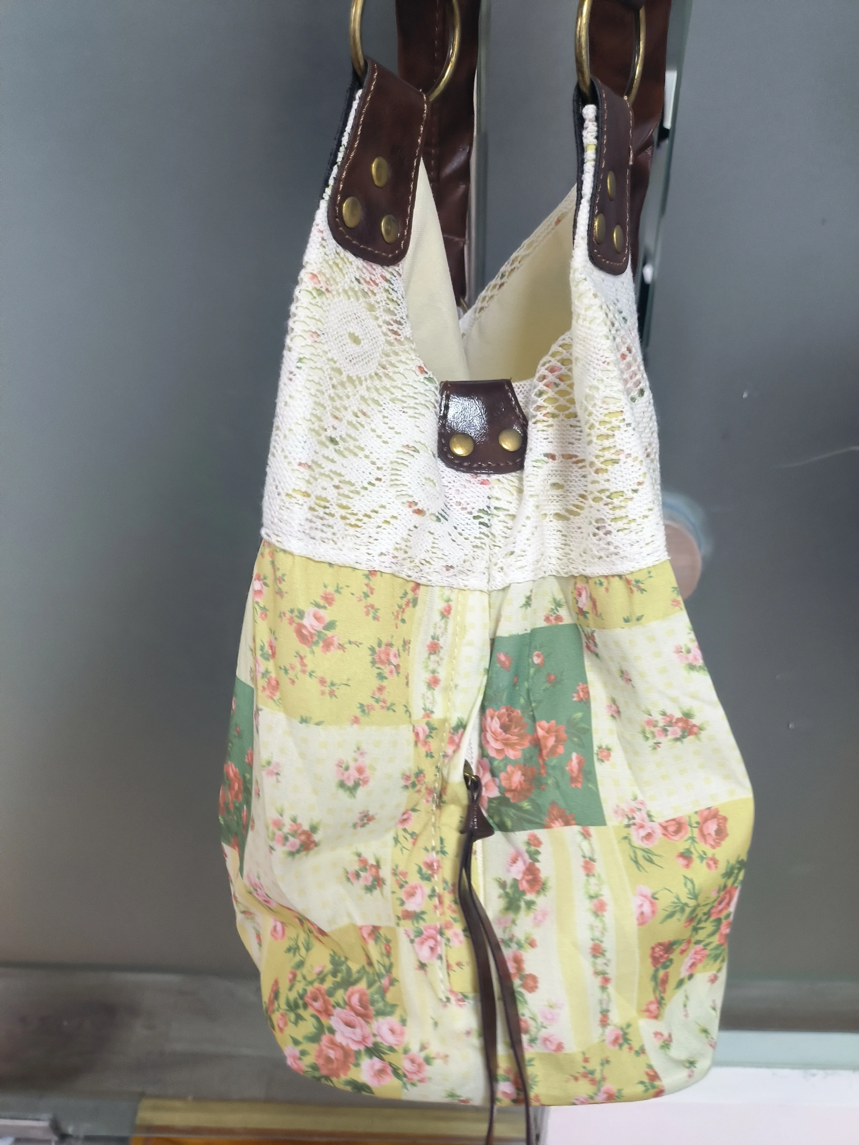 Böhmische Umhängetasche, Mori Girl Fairycore Damen Ditsy Floral Patchwork Handtasche mit Spitzenbesatz, Vintage Reise-Pendler-Einkaufstasche – Detail 3