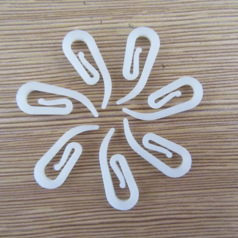 100PCS White Plastic Curtain Hanging Hooks Pull Pleated Tape Hooks For Window Curtain Rings Header Durable Accessories cp057