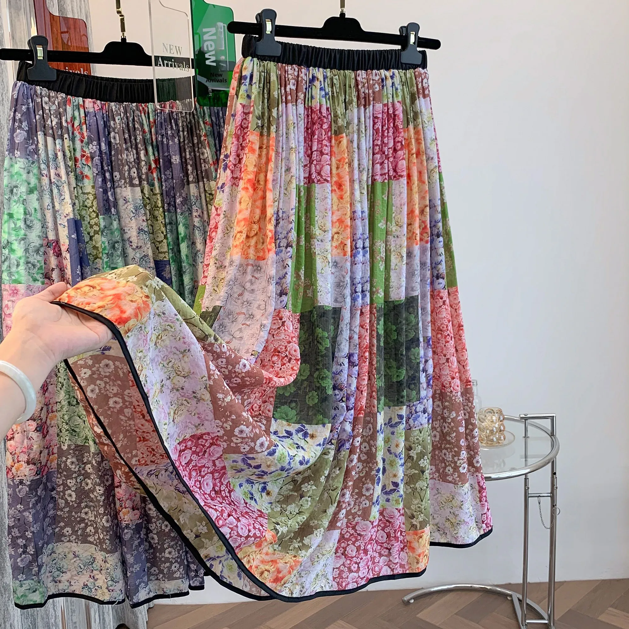 

n Sle Юбка-миди с цветочным принтом трапециевидной формы из тонкого материала Holiday Dr Age-Defng Большая юбка Ci Walk из смеси хлопка