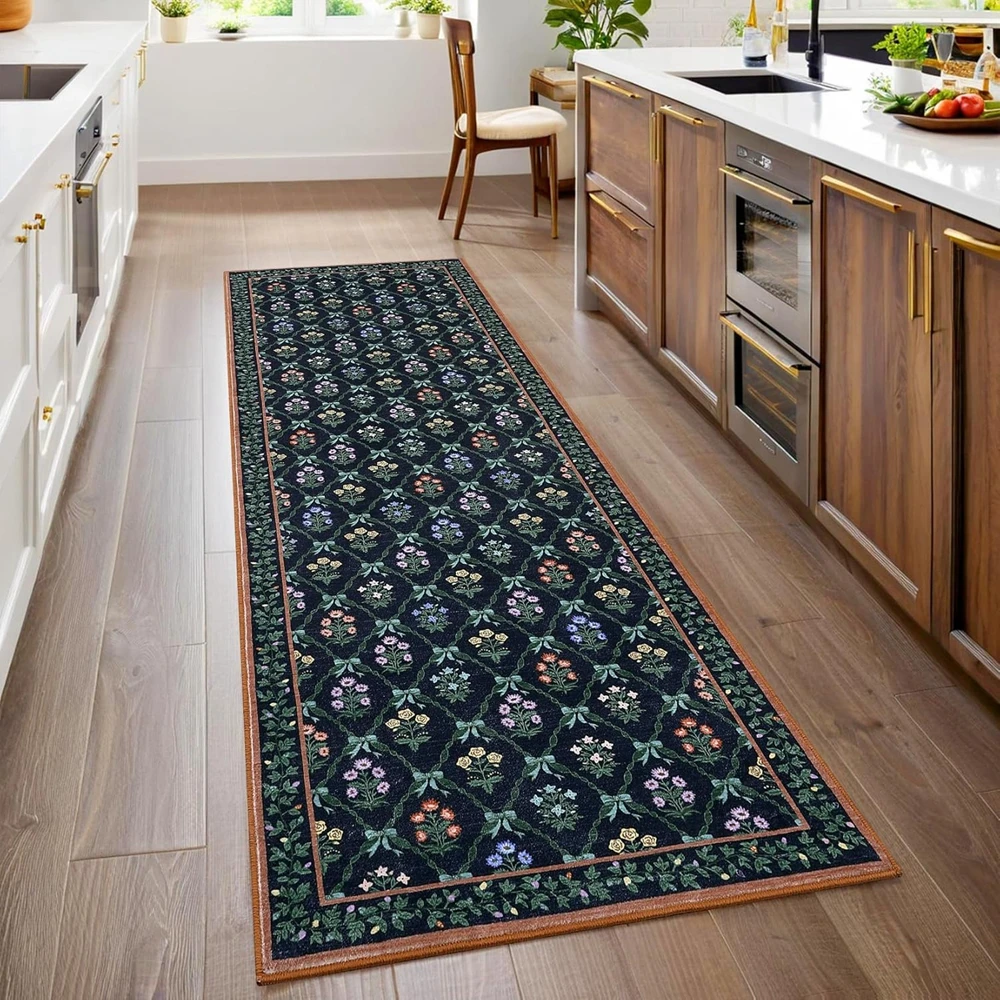 

VIKAMA Christmas Red Holiday Rug - Slip-Resistant, Low-Fiber, Stain-Resistant Home Decoration For Living Room And Bedroom