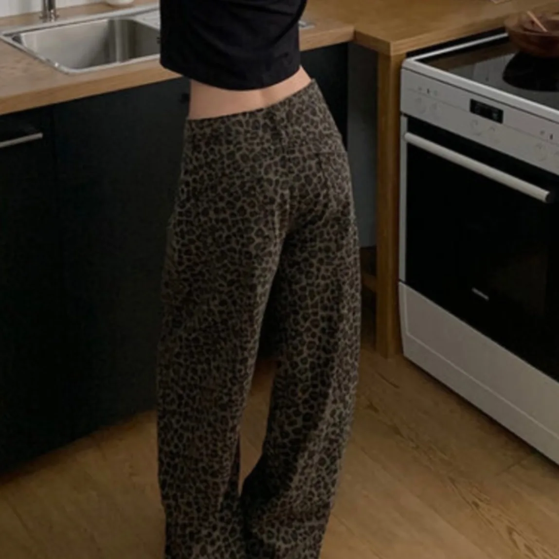 Chic American Retro Casual Stampa leopardata Vita alta Gamba dritta ampia Gamba larga Pantaloni lunghi fino al pavimento Jeans da donna Pendolari Sle