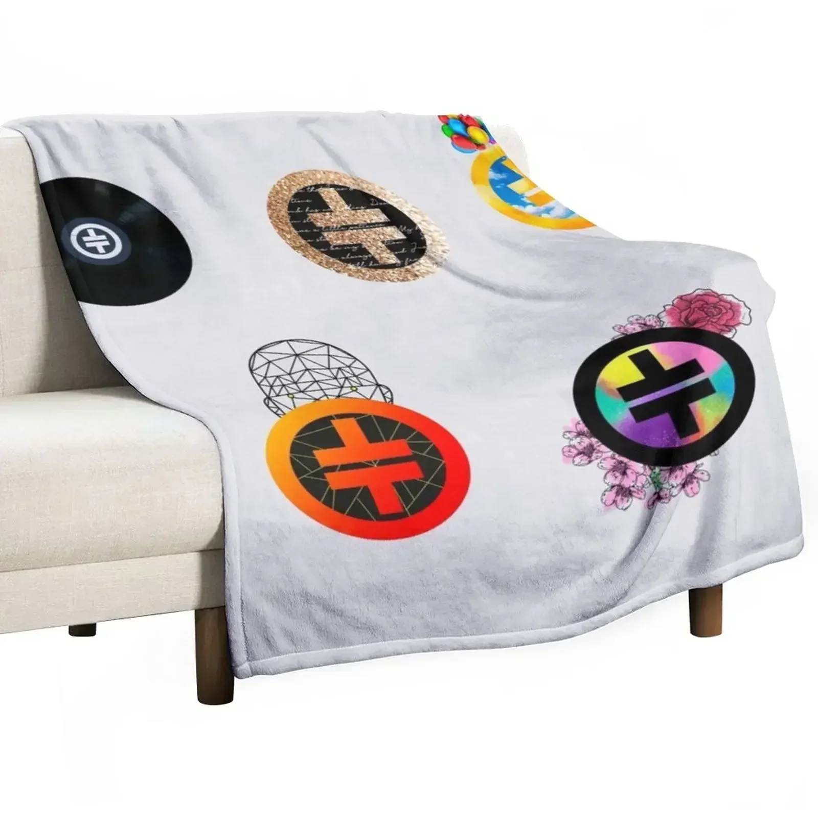 Take That Chronology Symbol - Horizontal Version Throw Blanket Shaggy Hairys Warm Decorative Sofas Sofas Blankets