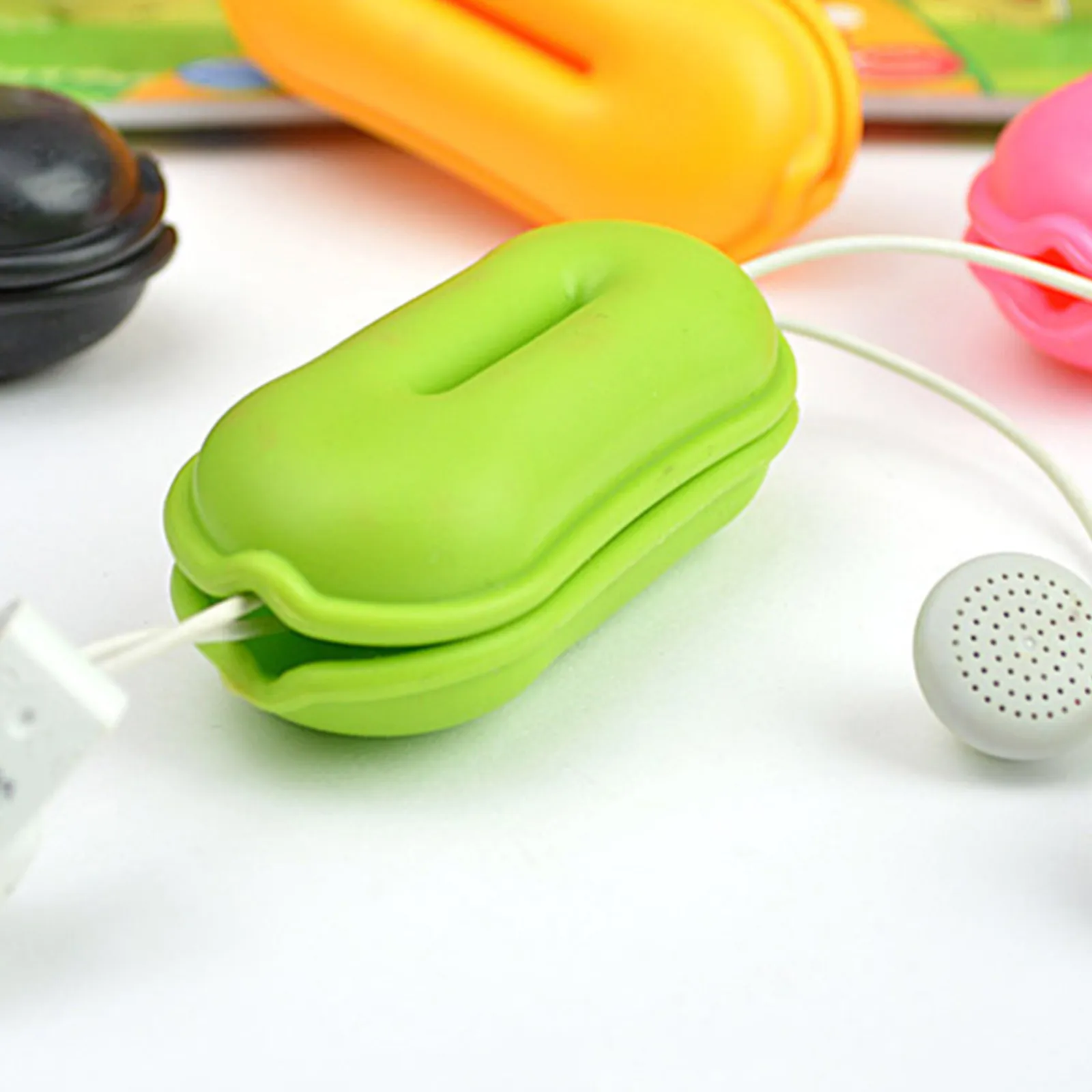 4Pcs Earphone Organizer Creative Peanut Shape Portable Cable Winder Protective Case for Earbuds Headphones USB Cord Storage