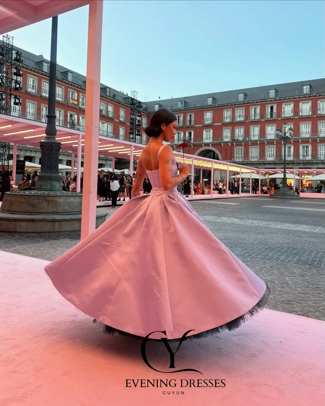 Sukienki na studniówkę CUYUN z kwadratowym dekoltem, bez rękawów, szyte na miarę, linia A, satynowa sukienka na przyjęcie urodzinowe, suknia wieczorowa na specjalną okazję.