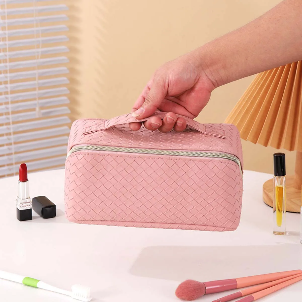 

Woven texture cosmetic bag high appearance level large capacity convenient pillow cosmetic bag travel toiletry bag storage bag