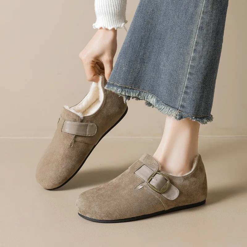 

2025 Winter Fur Shoes Women Loafers Soft Warm Plush Flat Non-slip Fashion Brand Ladies Cotton Shoes Grey Big Size 42 DX773