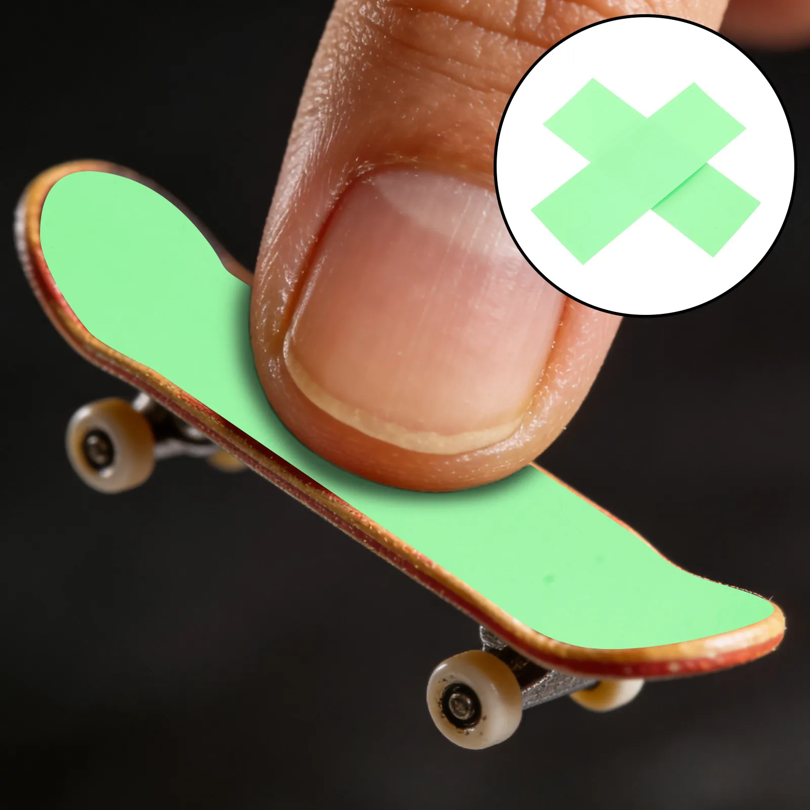 

4Pcs Fingerboard Grip Tape Fluorescent Light Green Glow-in-The-Dark Anti-Slip 38x110mm Mini Skate Board Accessories Fingerboard