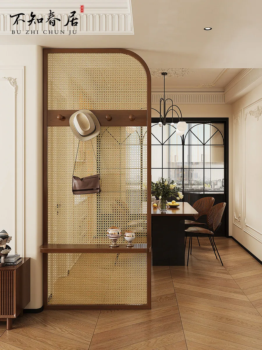 New Chinese-style rattan screen partition is opposite the entrance door, solid wood living room shields Japanese-style household