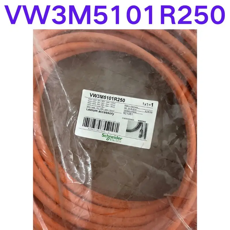 

Brand-new Motor power cable VW3M5101R250