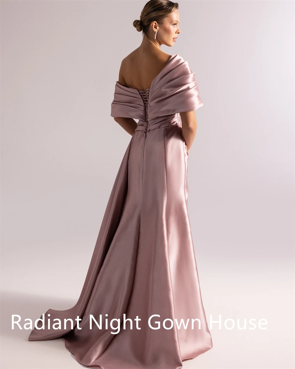 Sukienka wieczorowa satynowa szampańska z temperamentem na zamówienie, klasyczna, bez ramiączek, z odkrytymi ramionami, bez rękawów, zapinana na zamek z tyłu, na przyjęcie.