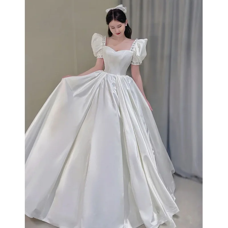 

Sweet Princess Ball Gown Wedding Dresses Vintage Square Collar Puff Sleeves Bridal Dress Comfortable Satin Simple Abiti Da Sposa