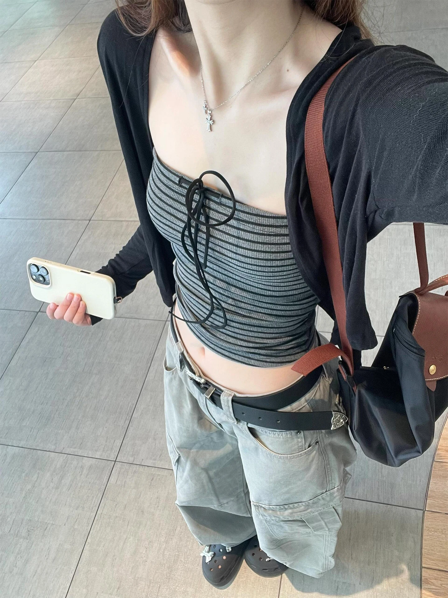 

Black Ice Silk Sun Protection Cardigan Women's Summer Thin Strap Vest Outer Air Conditioning Shirt Shawl Top Commute Style Ko...
