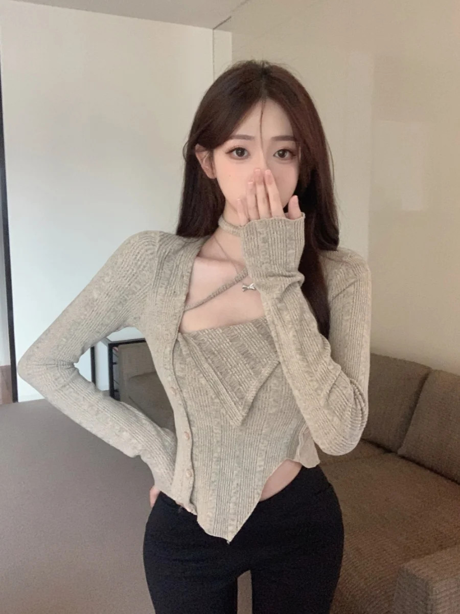 Blusa Feminina de Tricô Longa com Design Elegante e Moderno, Versão Coreana, Lançamento de Outono, Peça Única