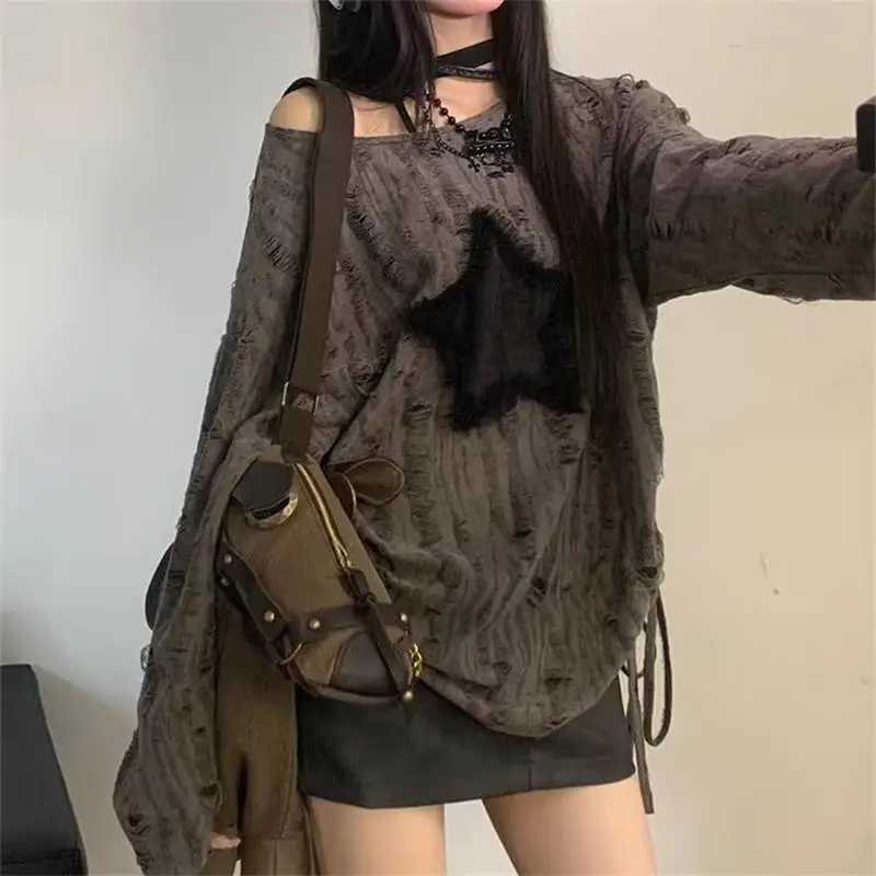 Grunge Hole T-shirt Women Fashion Star Print Y2k Aesthetic Loose Tees Kpop Fairycore Ripped Tshirt Harajuku Gothic Streetwear