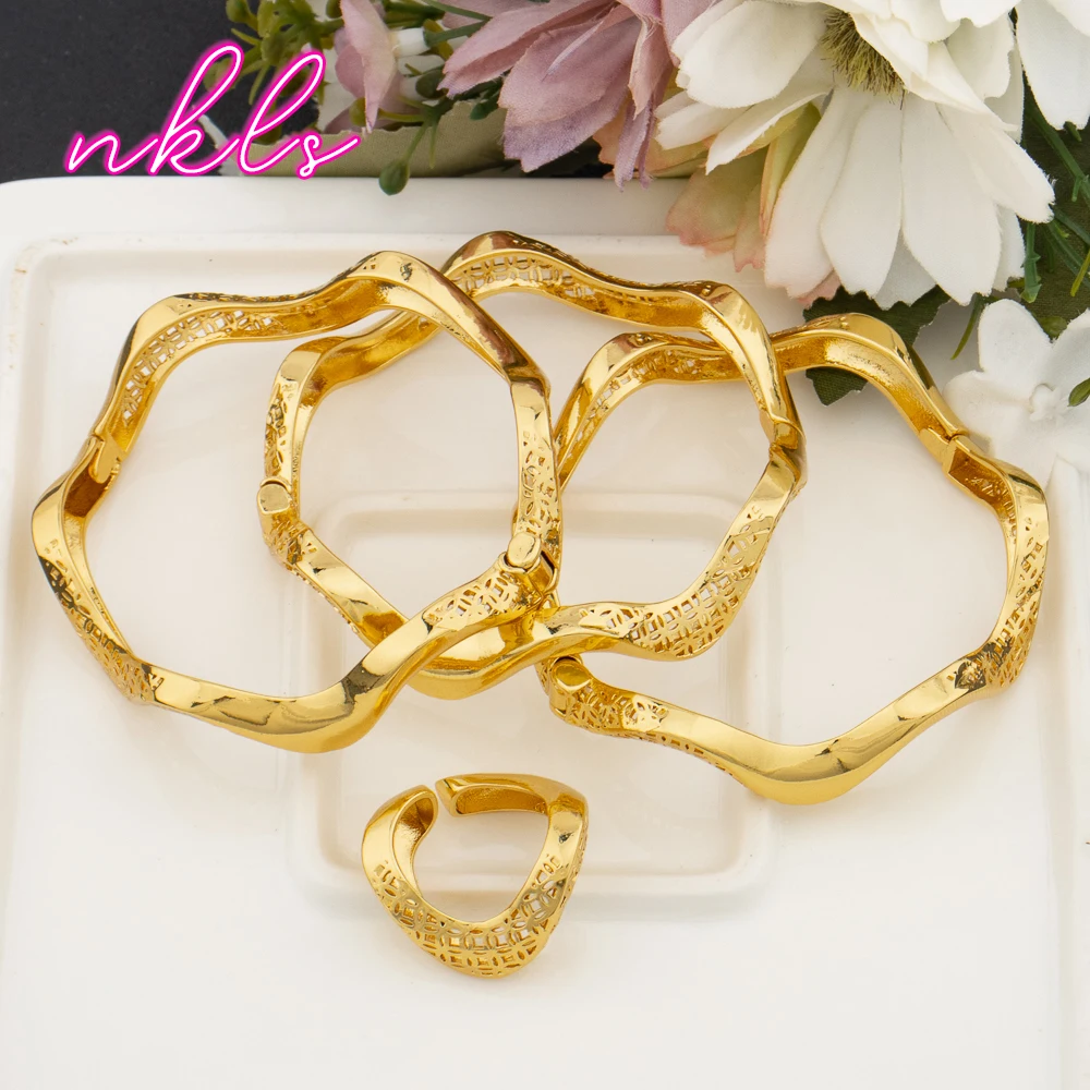 Luxury Gold Color Cuff Bangles with Ring Jewelry Set Plated Brass Jewelry Set Saudi Arab Vintage Bracelet Women Wedding Jewelry