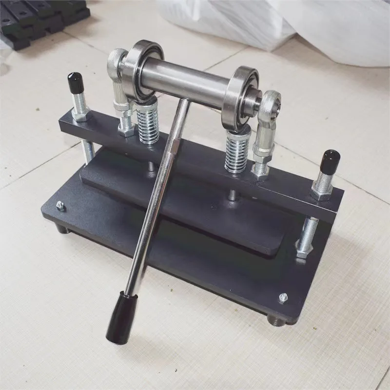 Manual Die Cutting Machine, Small Hand Press Punch for Leather Fabric Rubber Cutting & Table Tennis Rubber Cutter