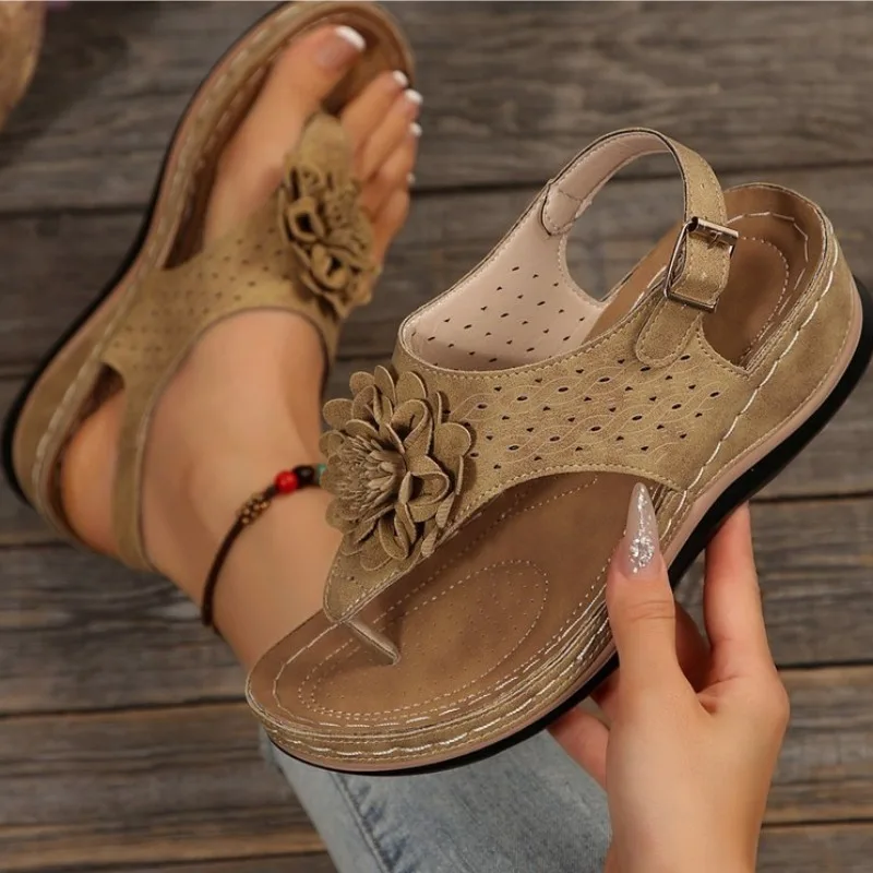 Sandales florales pour femmes 2025 – Chaussures compensées d'été à plateforme pour femmes, sandales orthopédiques à semelle épaisse, sandales décontractées à bout ouvert et tendance