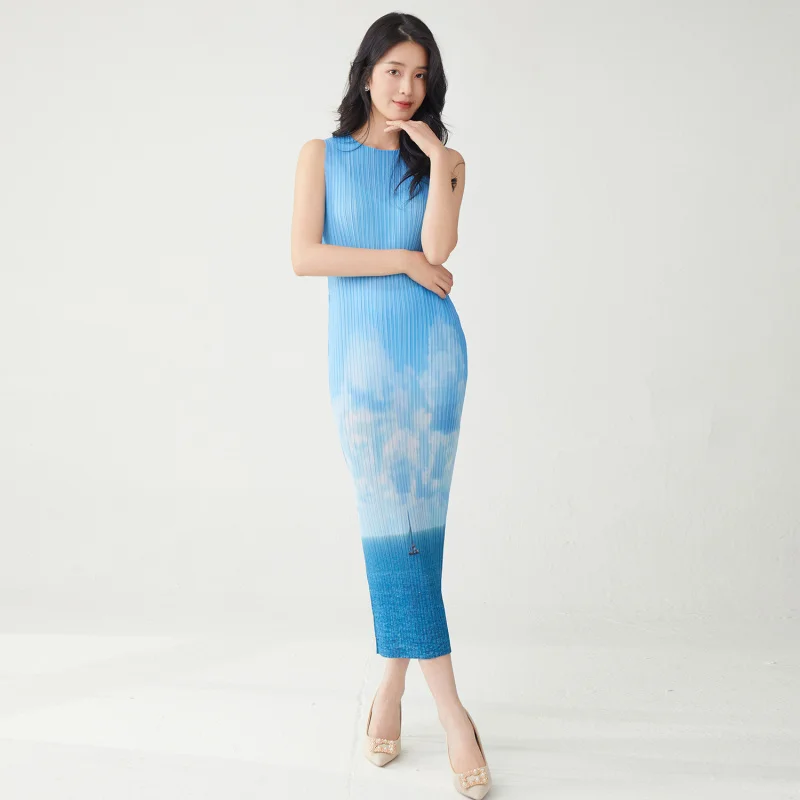 Das Miyake-Temperament strahlt einen Sinn für Luxus aus. Sommer neues mittellanges, ärmelloses, schlankmachendes, gerades Schlauchkleid [25220zsj-Z3078-26]