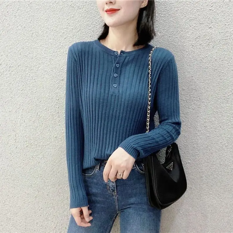 Early Autumn New Round Neck Long Sleeve Fine Knitted Sweater Korean Version Loose and Slimming Pit Strip Bottom Top Versatile