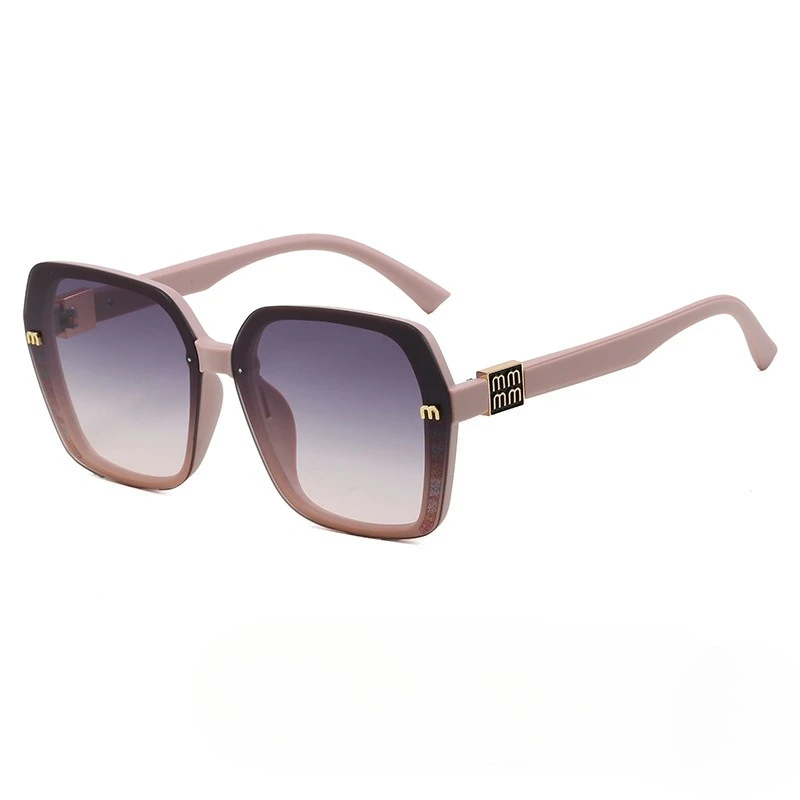 2025 Новые квадратные солнцезащитные очки в большой оправе, модный тренд, высококачественная защита UV400, эффект похудения лица, уличный стиль, шикарные оттенки