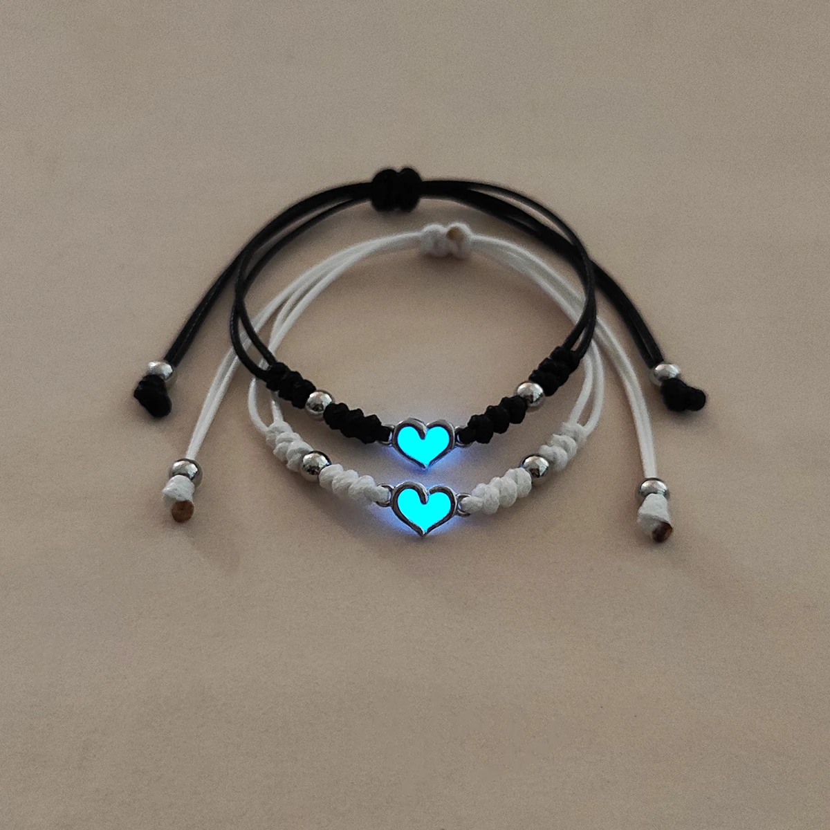 Luminous Couples Bracelets Set of 2 Handwoven Fashion Heart-Shaped Rope Bracelets Glow-in-the-Dark Affectionary Accessory