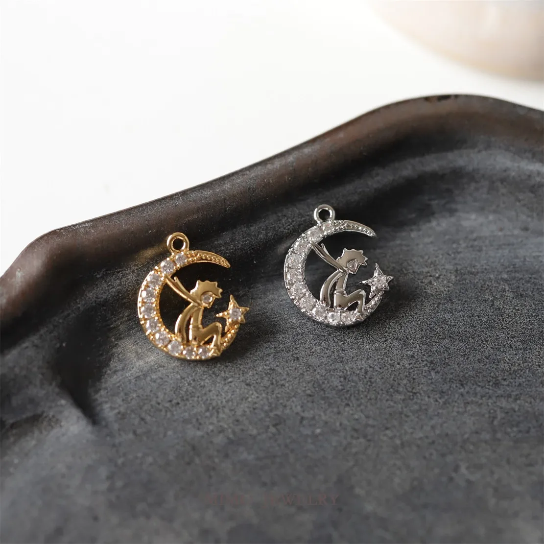 

DIY Handmade Accessory of The Little Prince Pendant with A Copper Plating of Real Gold and Zircon Slightly Set on The Moon