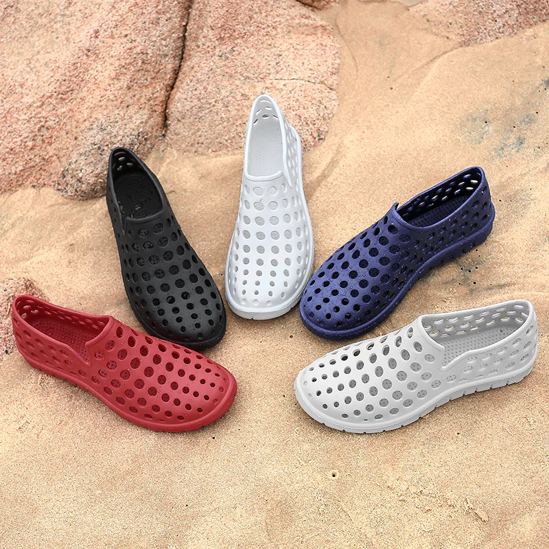 Sandalias Unisex de gran tamaño para exteriores, zapatos acuáticos de playa para pareja, zapatillas informales para jardín, zapatos para vadear,