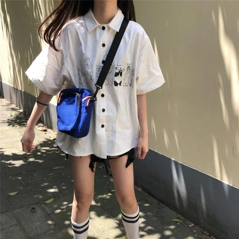 Adrette Übergroße Lose Cartoon Print Frauen Bluse Harajuku Einreiher Grunge Blusas Y2k Ästhetische Casual Weiße Shirts