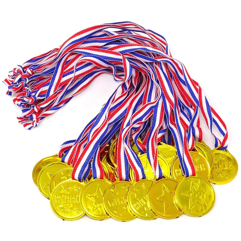 10/20Pcs Plastic Gold Winner Award Medals Kids Birthday Party Favors Sports Game Prize Toy Soccer Football Party Pinata Filler