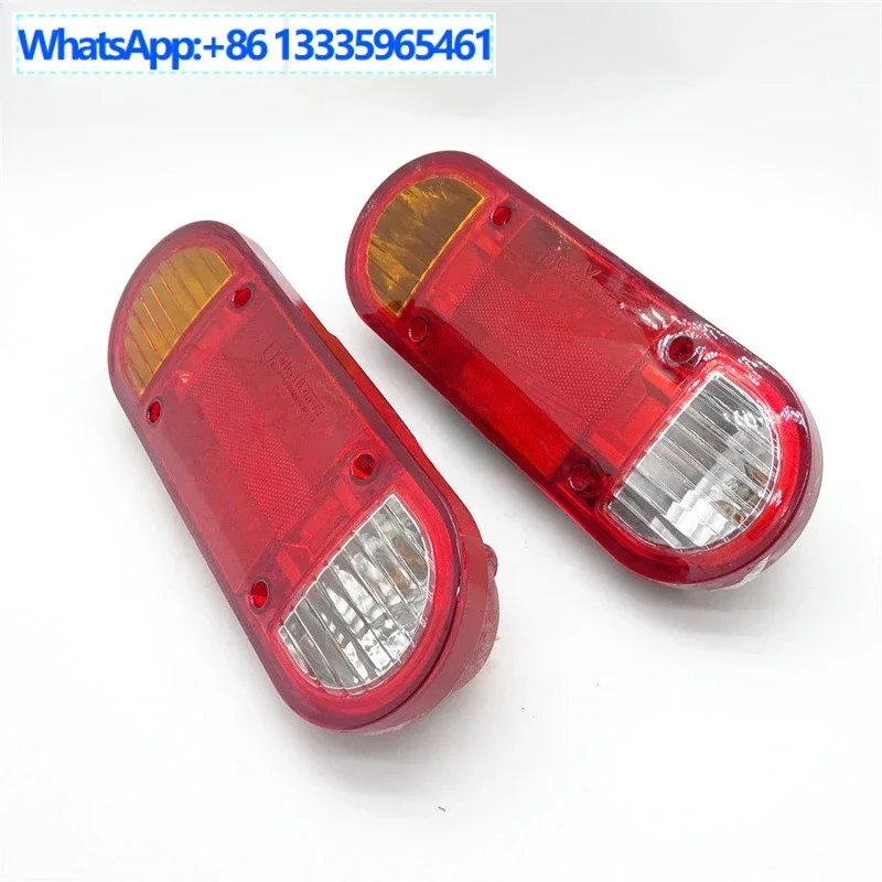 

for4PCS 21Q4-60212 21Q4-60202 Hyundai R60-7 R150W-7 R210-7 Wheeled excavator tail light