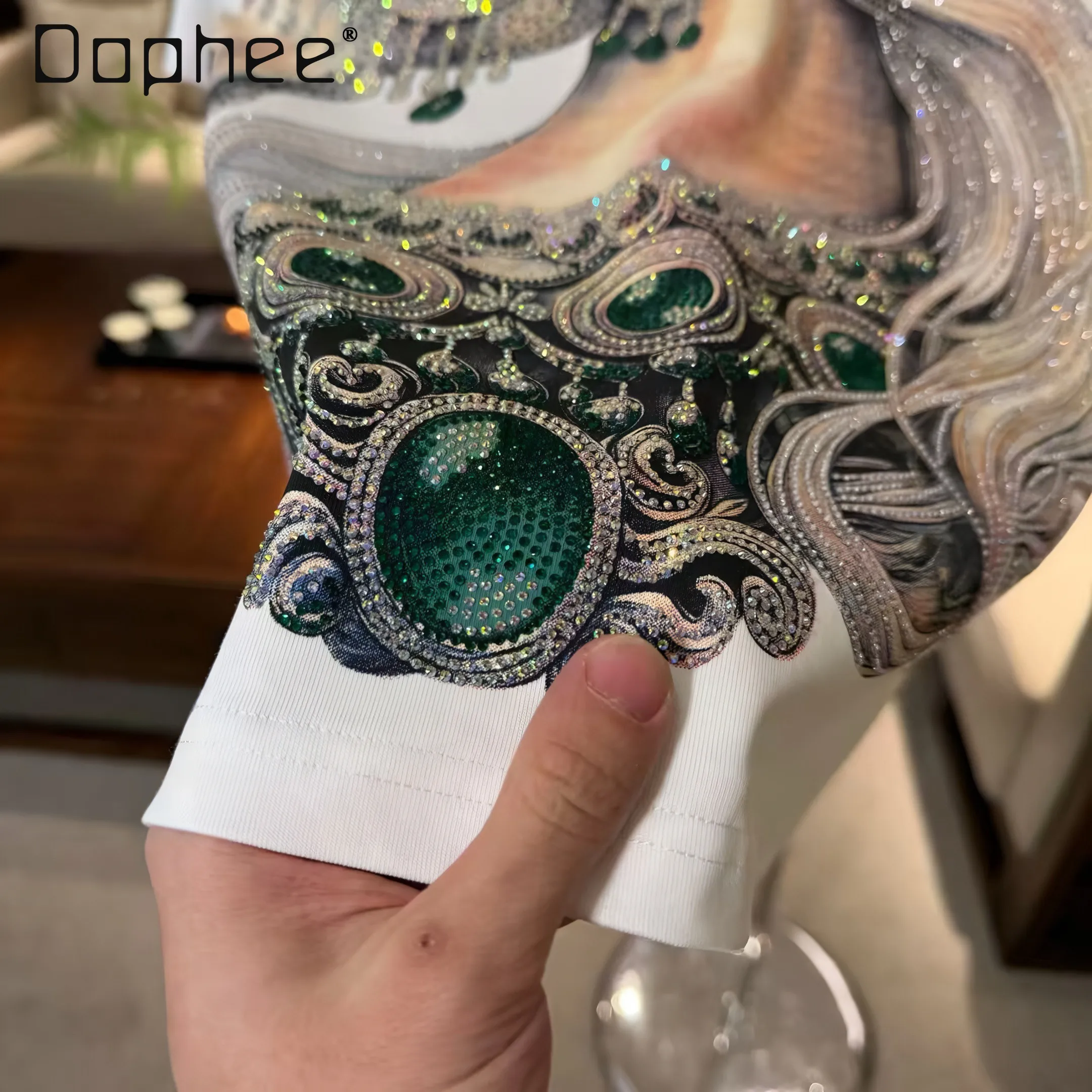 

2026 European New Heavy Cartoon Rhinestone Loose Round Neck Short Sleeve T-Shirt Men's Trendy Casual Cool Handsome Men Clothing