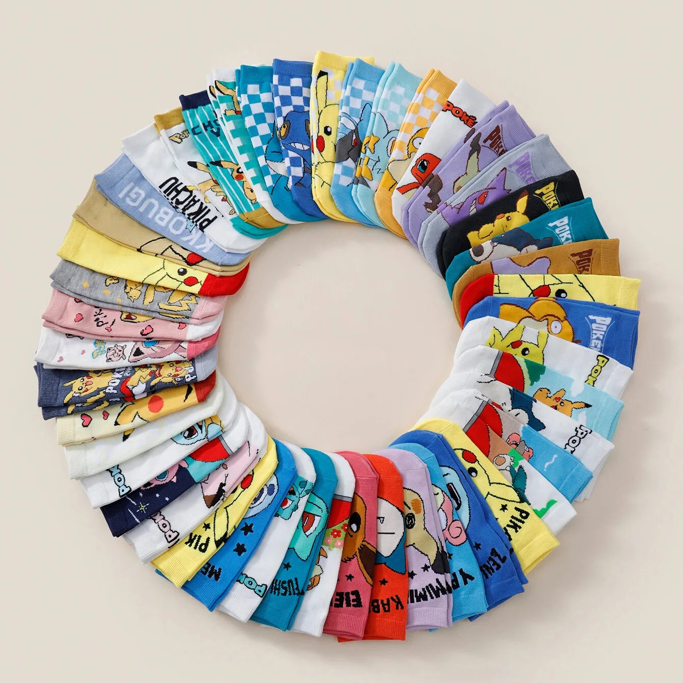 6/12 Paar neuartige und interessante Pokémon-Familien-Cartoon-Anime-Muster für Männer und Frauen, lässige Outdoor-Paar-Socken – Detail 3