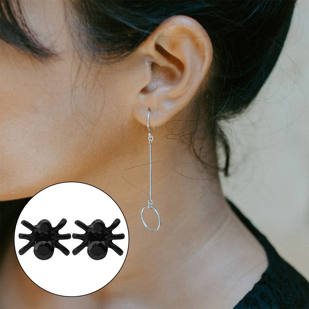 

2Pairs Spider Ear Studs Professional Affordable Earrings Sturdy Trustworthy Tool Multiple Jobs Creative Earrings