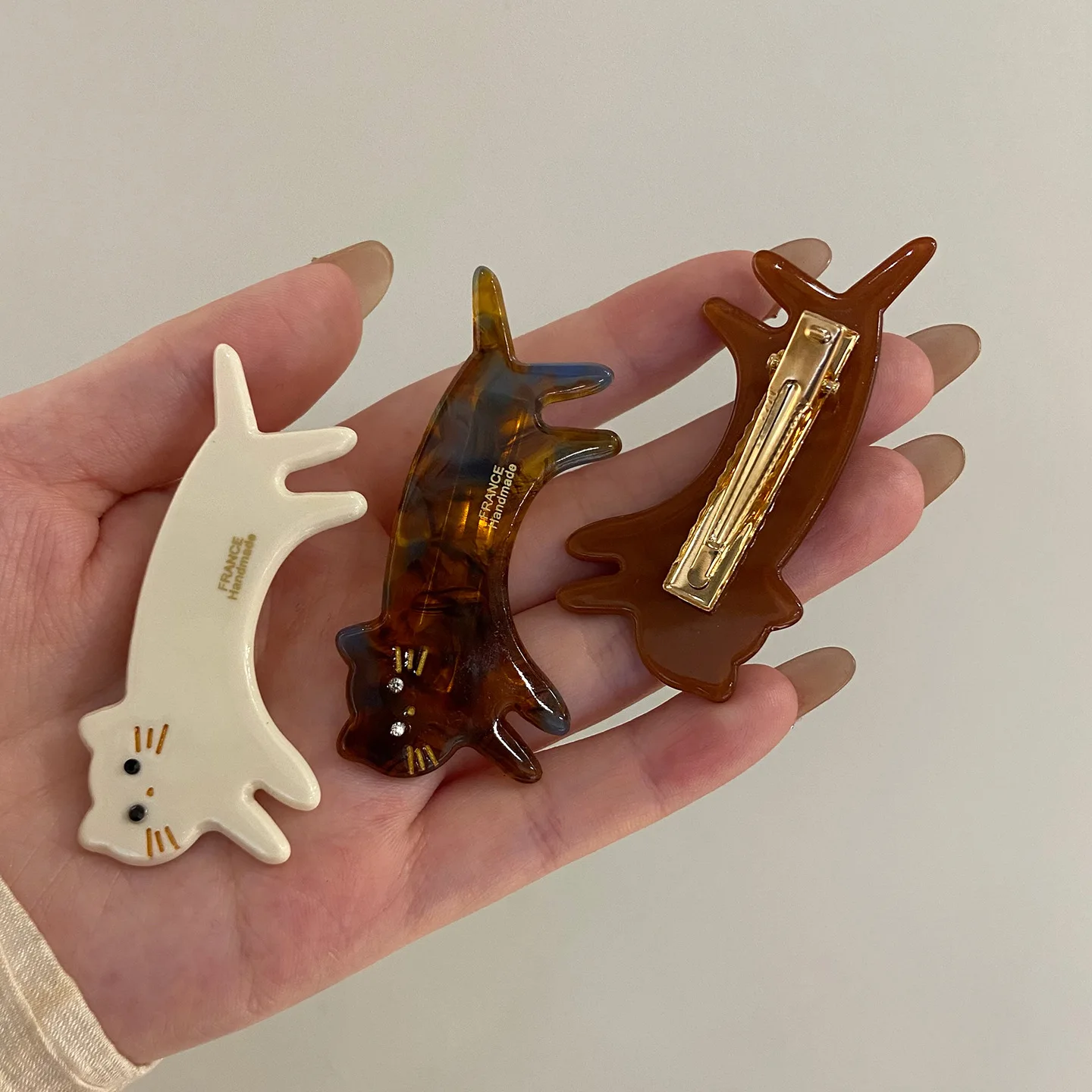 

Korean Cute Acetic Acid Cat Hair Clip Sweet Cute Broken HairForehead Bangs Duckbill Clip Women Cute Headwear Hair Accessories